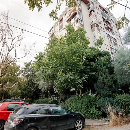 Apartment 43